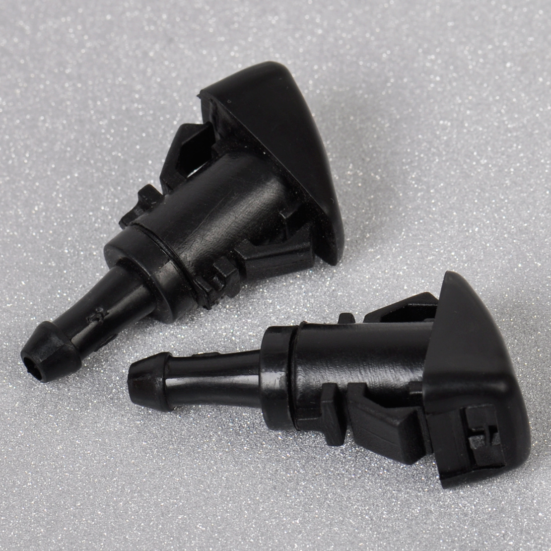 Chrysler 300 windshield washer nozzle #3