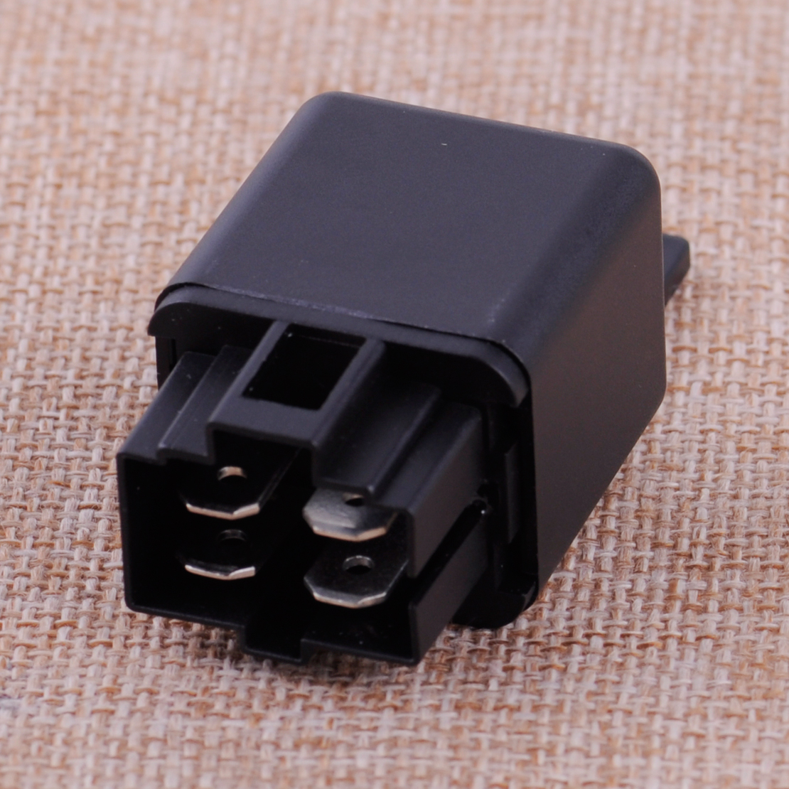 4Pins 12V 30A Relay YL-388-S fr Fog Driving blithe Wire